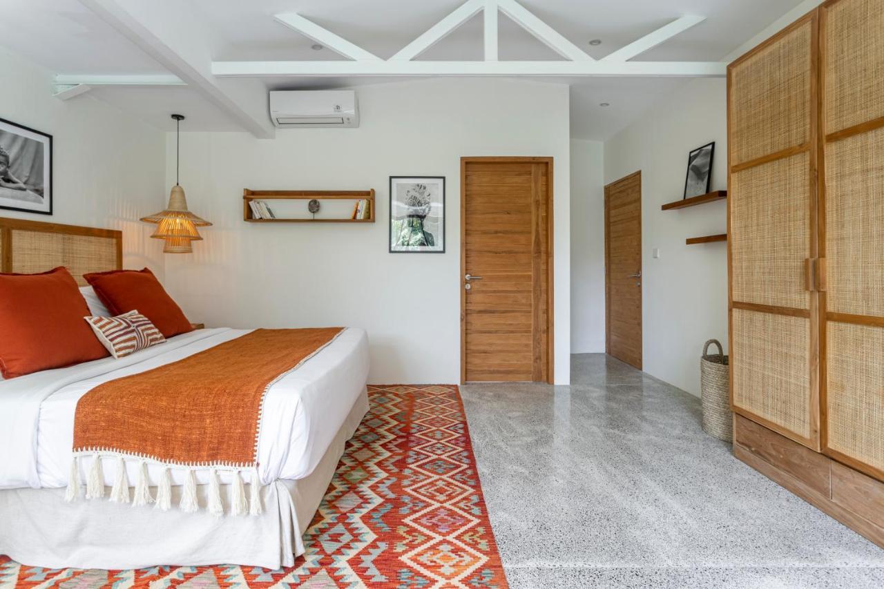 Villa Badoum Guesthouse Canggu Exteriör bild