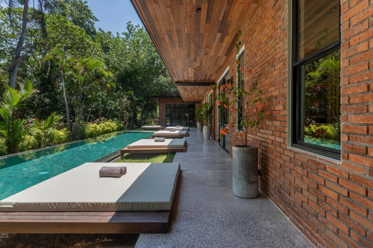 Villa Badoum Guesthouse Canggu Exteriör bild